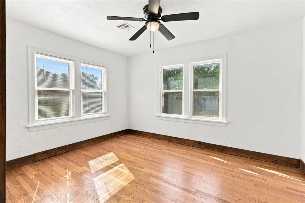 Photo 23 — 2104 NW 26th Street, Oklahoma City, OK 73107