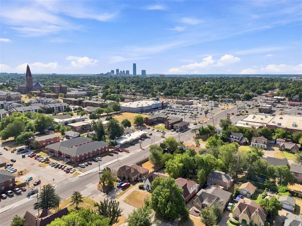 Photo 42 — 2104 NW 26th Street, Oklahoma City, OK 73107