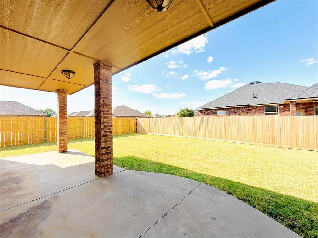 Photo 48 — 11733 SW 22nd Terrace, Yukon, OK 73099