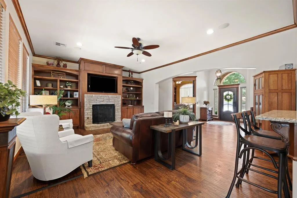 Photo 11 — 4216 Frisco Bridge Boulevard, Edmond, OK 73034