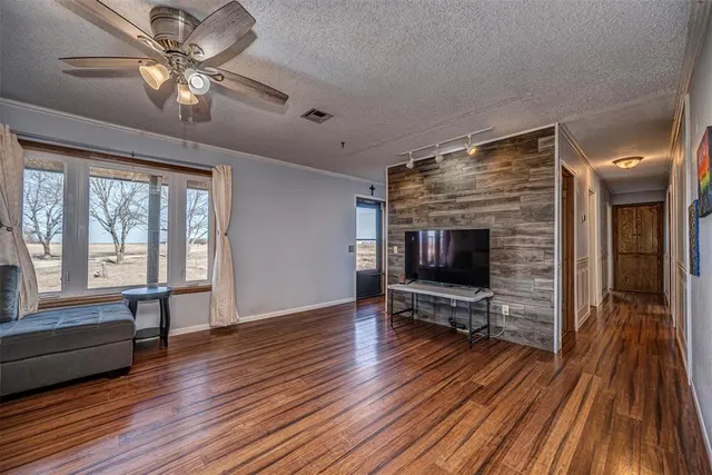 Photo 7 — 4045 County Road 1510, Stratford, OK 74872