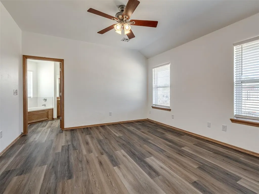 Photo 16 — 896 County Street 2941, Tuttle, OK 73089