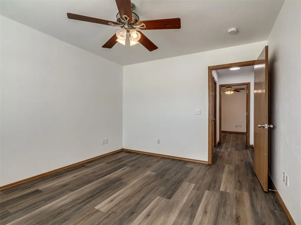 Photo 31 — 896 County Street 2941, Tuttle, OK 73089