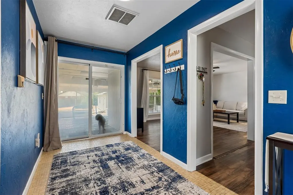 Photo 6 — 4052 NW 60th Street, Oklahoma City, OK 73112