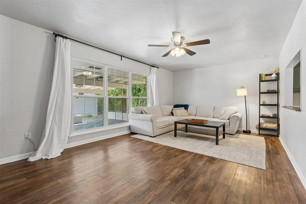 Photo 7 — 4052 NW 60th Street, Oklahoma City, OK 73112