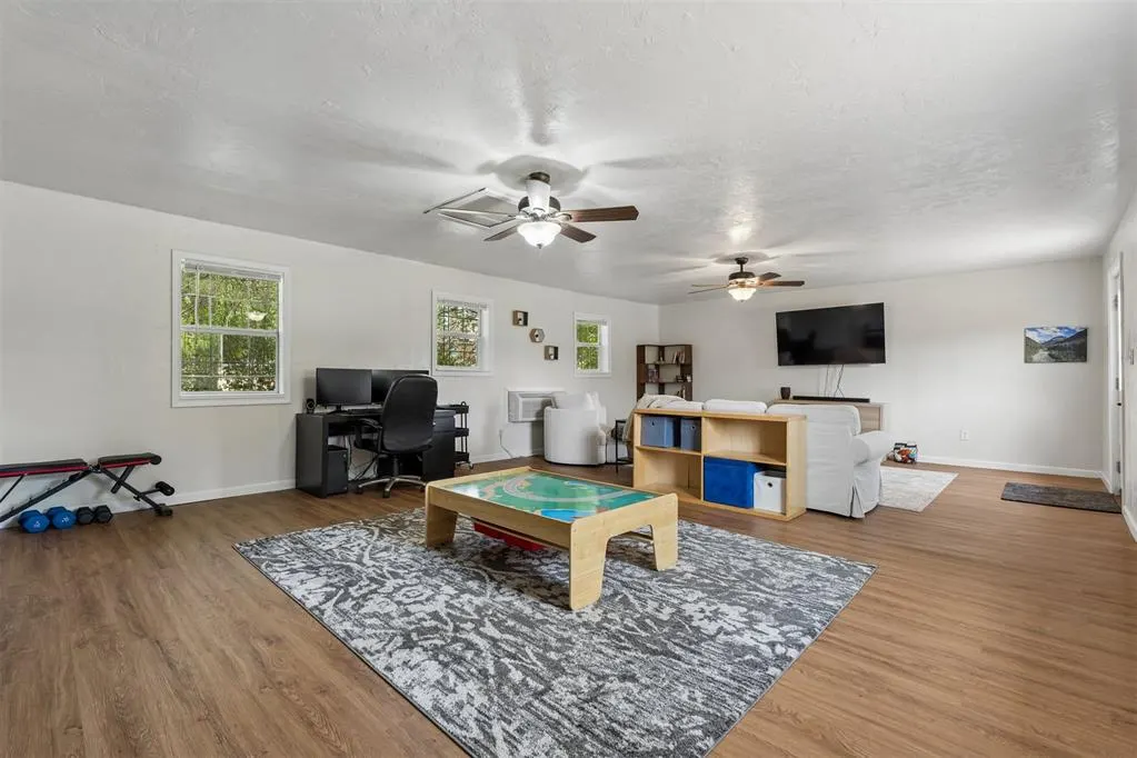Photo 43 — 4052 NW 60th Street, Oklahoma City, OK 73112