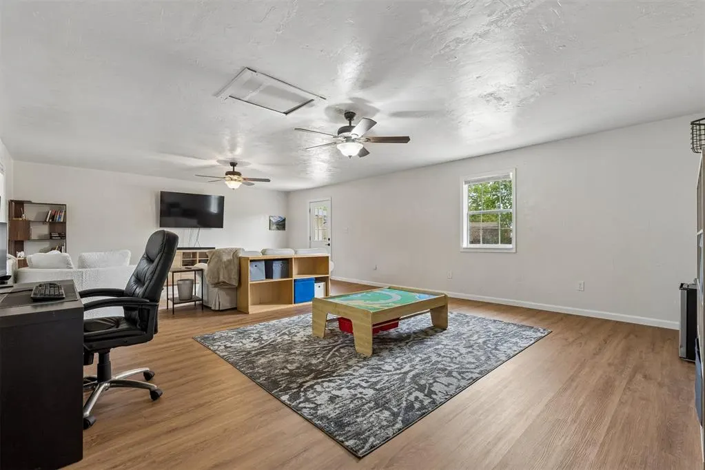 Photo 44 — 4052 NW 60th Street, Oklahoma City, OK 73112
