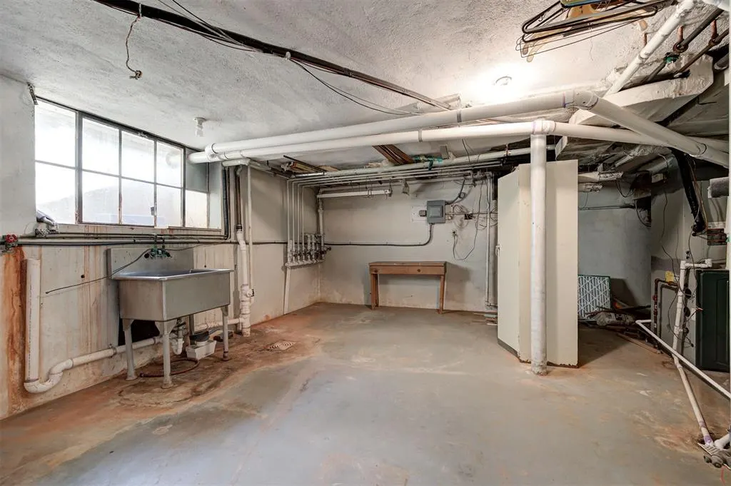 Photo 36 — 621 NE 16th Street, Oklahoma City, OK 73104