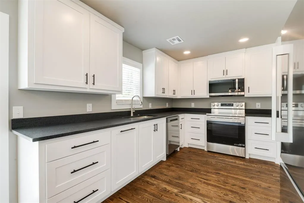 Photo 20 — 1518 Carlisle Court, Oklahoma City, OK 73120