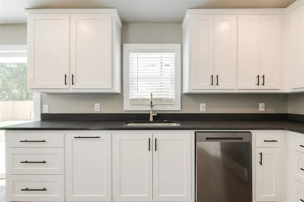Photo 25 — 1518 Carlisle Court, Oklahoma City, OK 73120