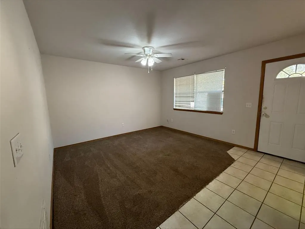 Photo 3 — 601 Dogwood Avenue, Wellston, OK 74881
