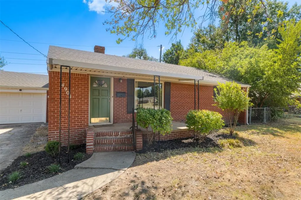 Photo 5 — 4904 N Warren Avenue, Oklahoma City, OK 73112