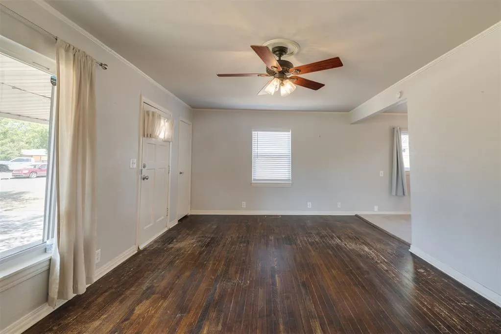 Photo 14 — 4904 N Warren Avenue, Oklahoma City, OK 73112