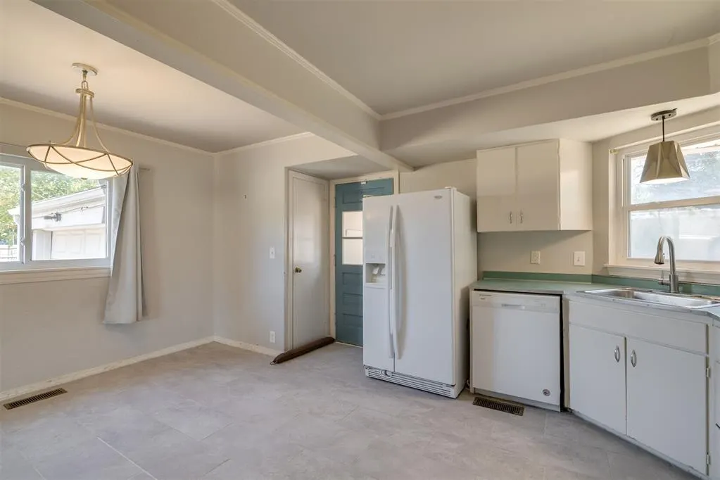 Photo 27 — 4904 N Warren Avenue, Oklahoma City, OK 73112