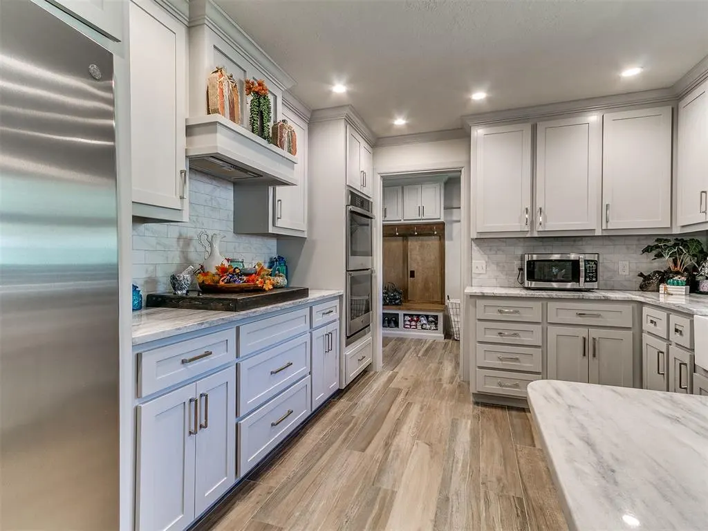 Photo 7 — 2420 N Eagle Lane, Oklahoma City, OK 73127