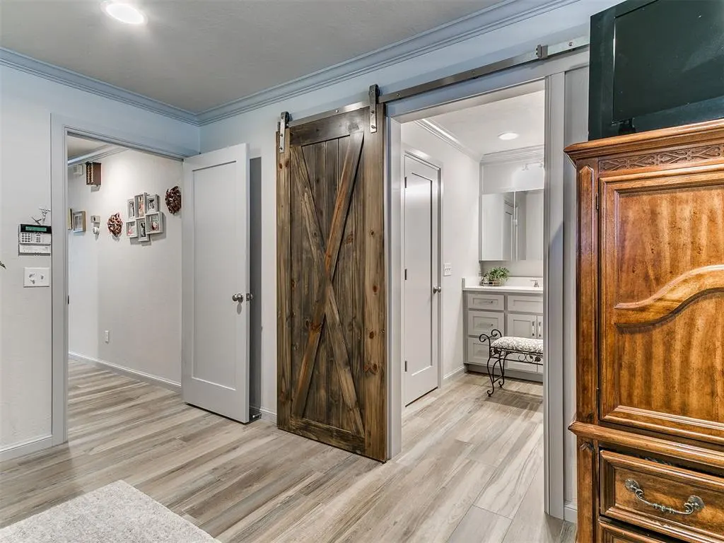 Photo 15 — 2420 N Eagle Lane, Oklahoma City, OK 73127