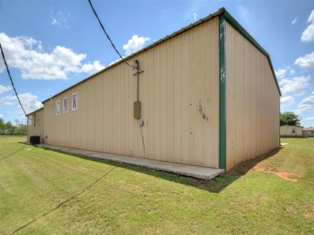 Photo 18 — 22556 N 2930 Road, Kingfisher, OK 73750
