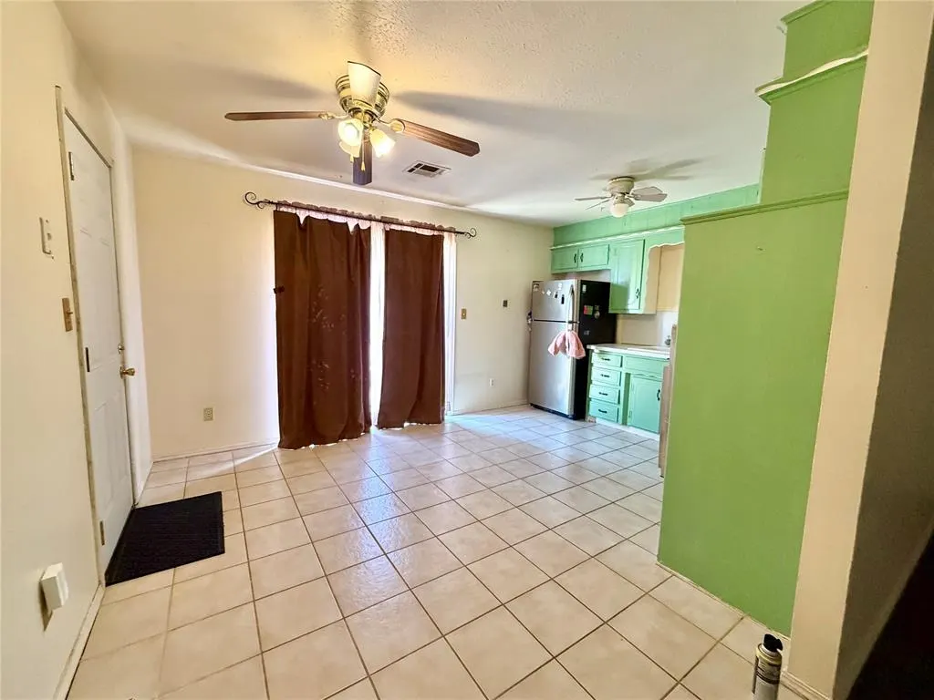 Photo 3 — 3608 N Shannon Avenue, Bethany, OK 73008