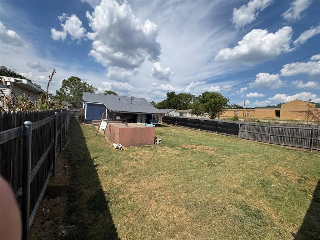 Photo 21 — 801 W College Avenue, Seminole, OK 74868