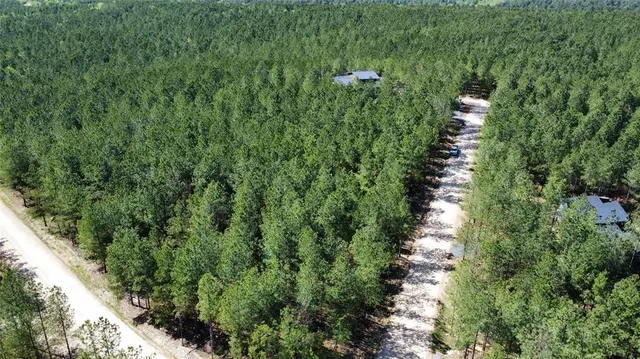Photo 5 — 401 Hochapine Trail, Broken Bow, OK 74728