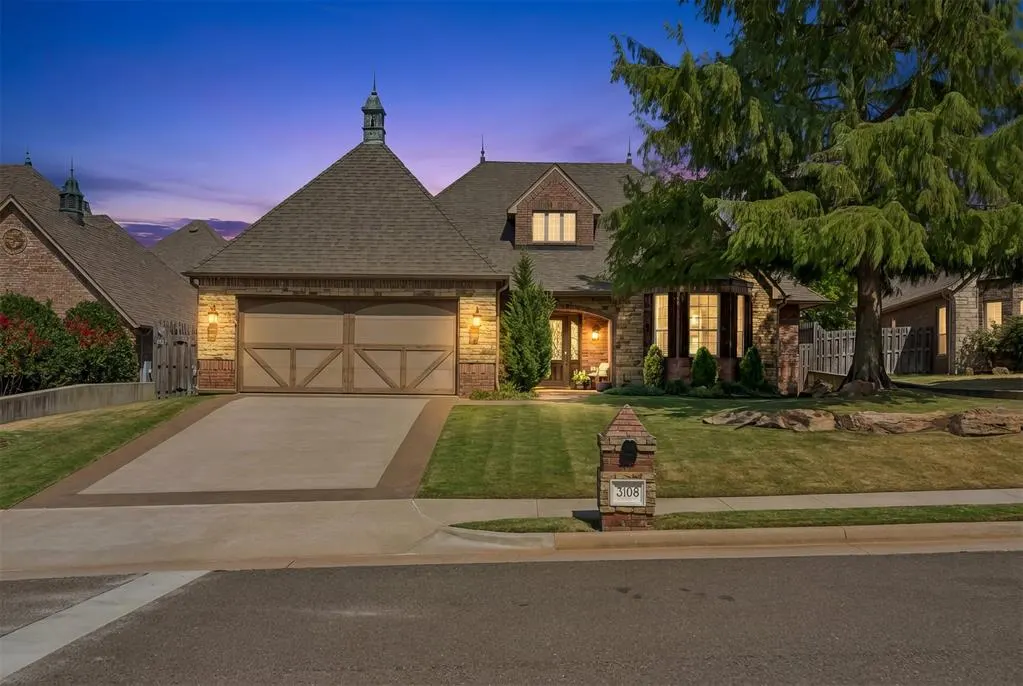 Front exterior — 3108 Garden Hill Circle, Edmond, OK 73034