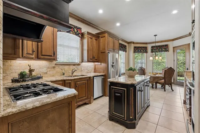 Photo 8 — 3108 Garden Hill Circle, Edmond, OK 73034