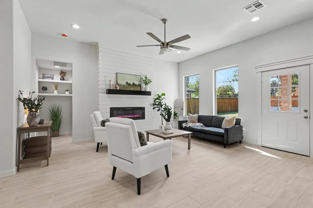 Photo 6 — 404 SW 40 Street, Oklahoma City, OK 73109