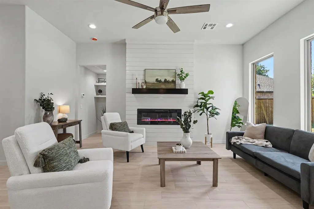 Photo 7 — 404 SW 40 Street, Oklahoma City, OK 73109