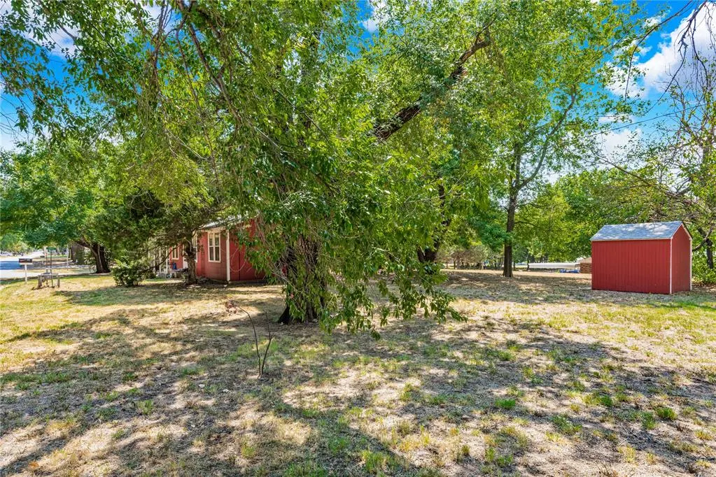 Photo 4 — 801 N 6th Street, Marlow, OK 73055