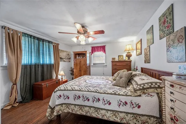 Photo 5 — 801 N 6th Street, Marlow, OK 73055