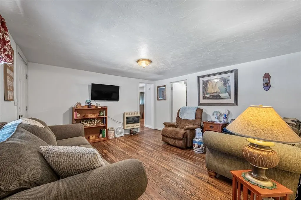 Photo 12 — 801 N 6th Street, Marlow, OK 73055