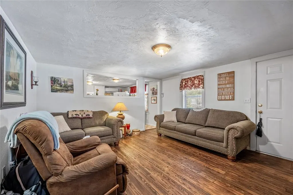 Photo 13 — 801 N 6th Street, Marlow, OK 73055