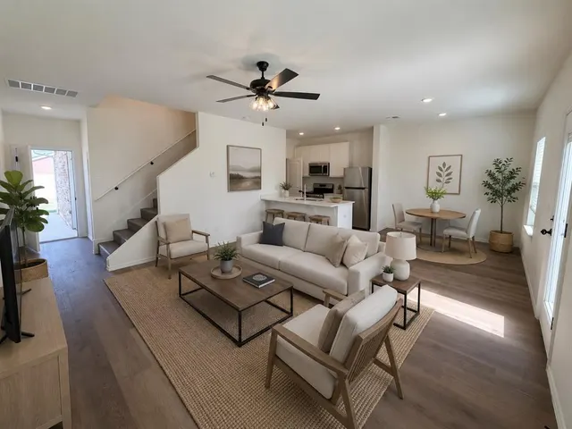 Photo 3 — 201 Mason Court, Yukon, OK 73099