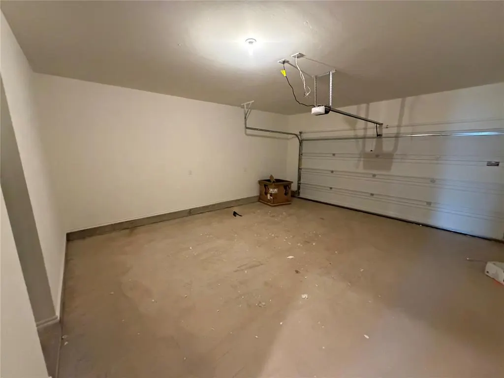 Photo 39 — 201 Mason Court, Yukon, OK 73099