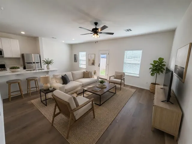 Photo 5 — 203 Mason Court, Yukon, OK 73099