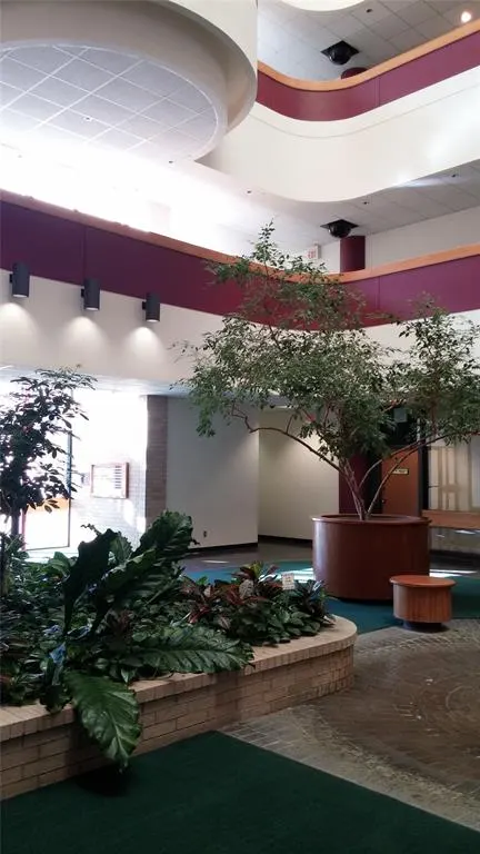 Photo 8 — 1300 S Meridian Avenue, Oklahoma City, OK 73107