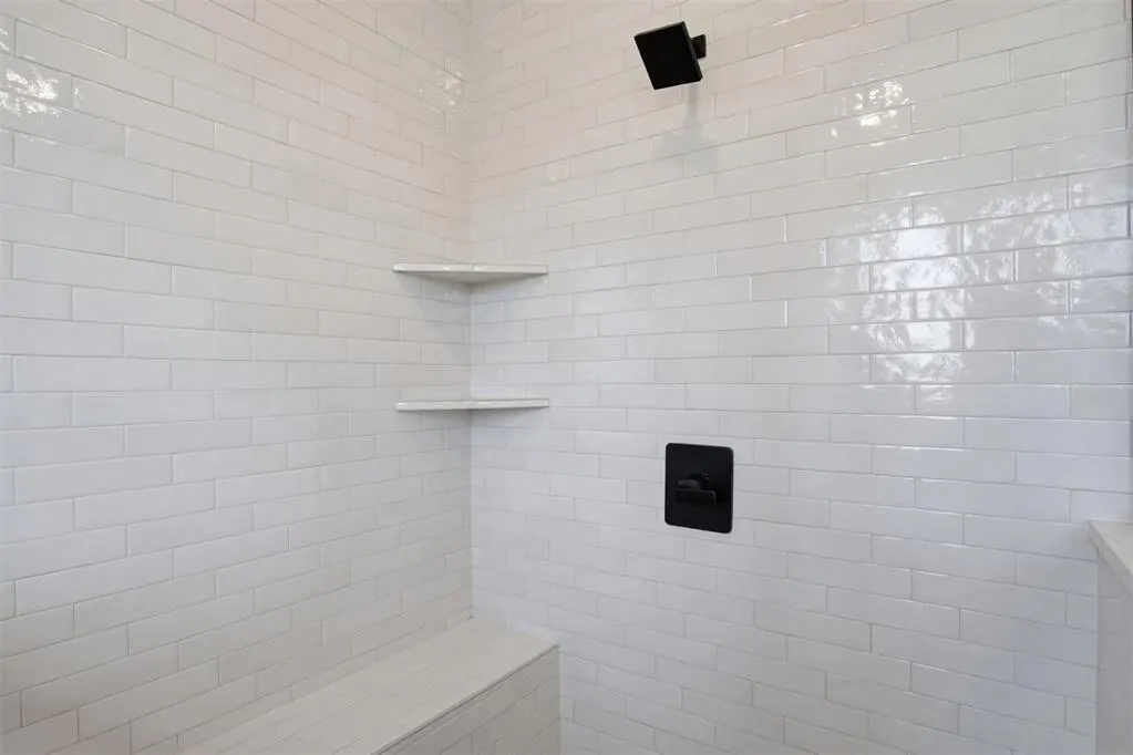 Photo 19 — 1605 NE 7th Street, Oklahoma City, OK 73117