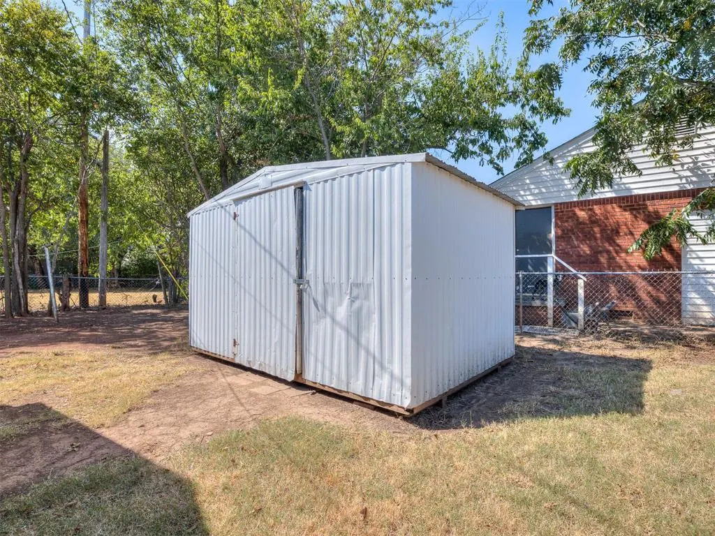 Photo 20 — 100 W Myrtle Drive, Oklahoma City, OK 73110