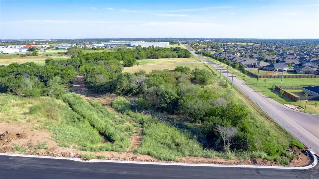 Photo 21 — 0 NW 12th Avenue, Norman, OK 73069