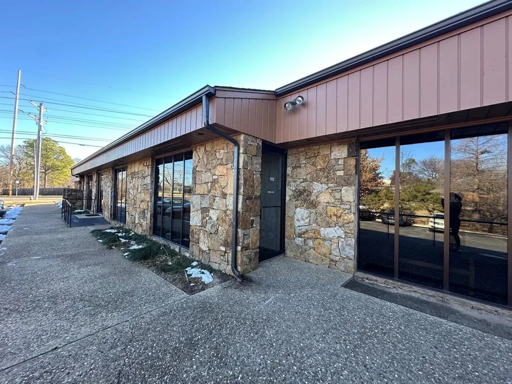 Photo 2 — 448 NW 36th Avenue 102, Norman, OK 73072