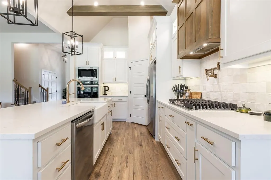 Photo 8 — 13791 Brook Crossing, Edmond, OK 73025