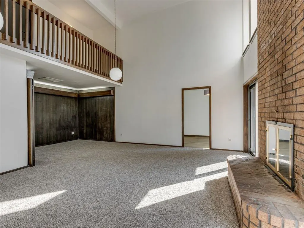 Photo 6 — 9220 Sutton Place, Oklahoma City, OK 73132