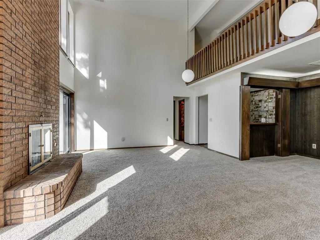 Photo 7 — 9220 Sutton Place, Oklahoma City, OK 73132