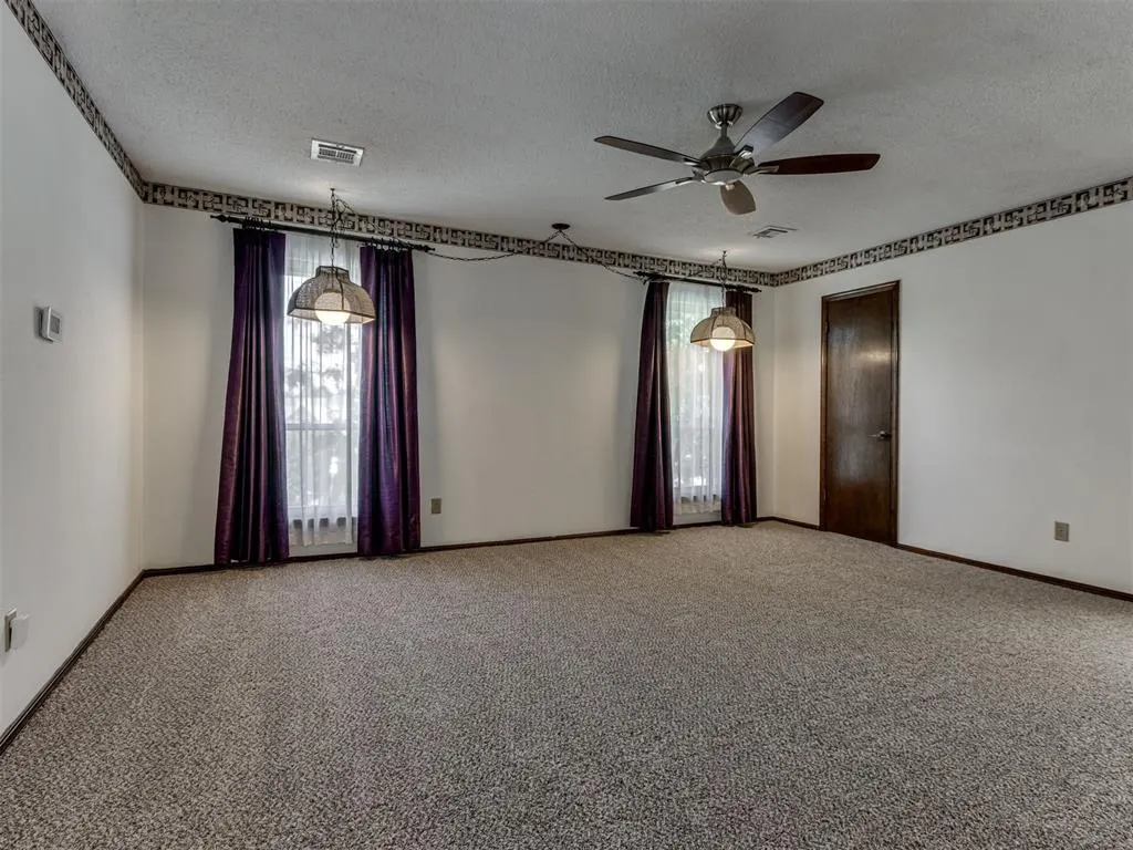 Photo 28 — 9220 Sutton Place, Oklahoma City, OK 73132