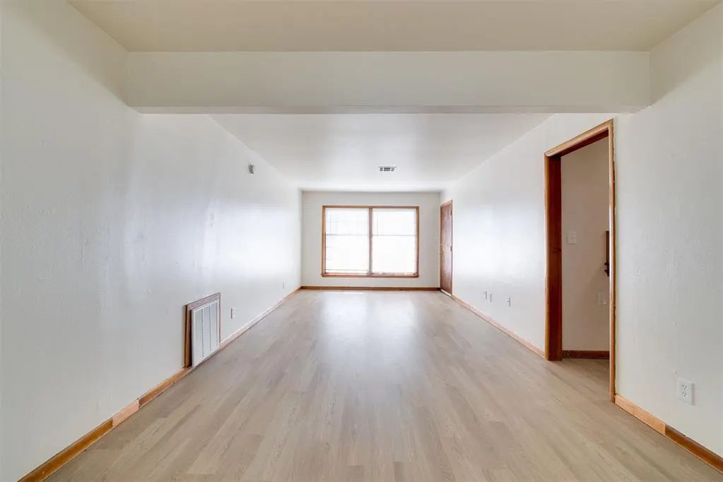 Photo 7 — 1501 SW 66th Street, Oklahoma City, OK 73159