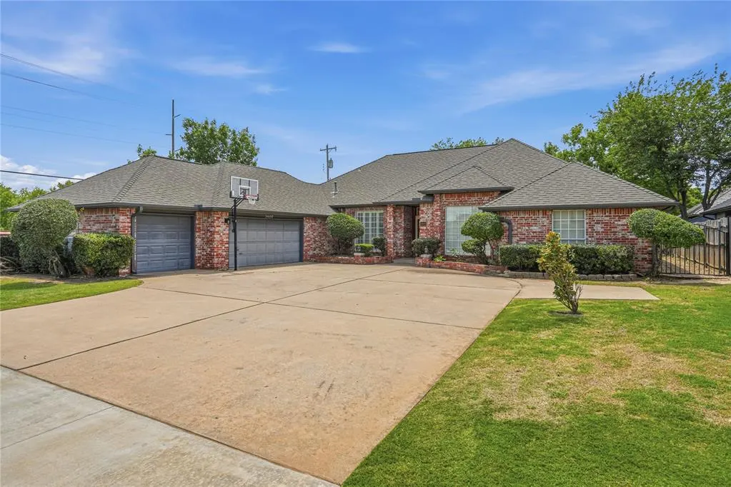 Front exterior — 3600 Burlington Drive, Norman, OK 73072