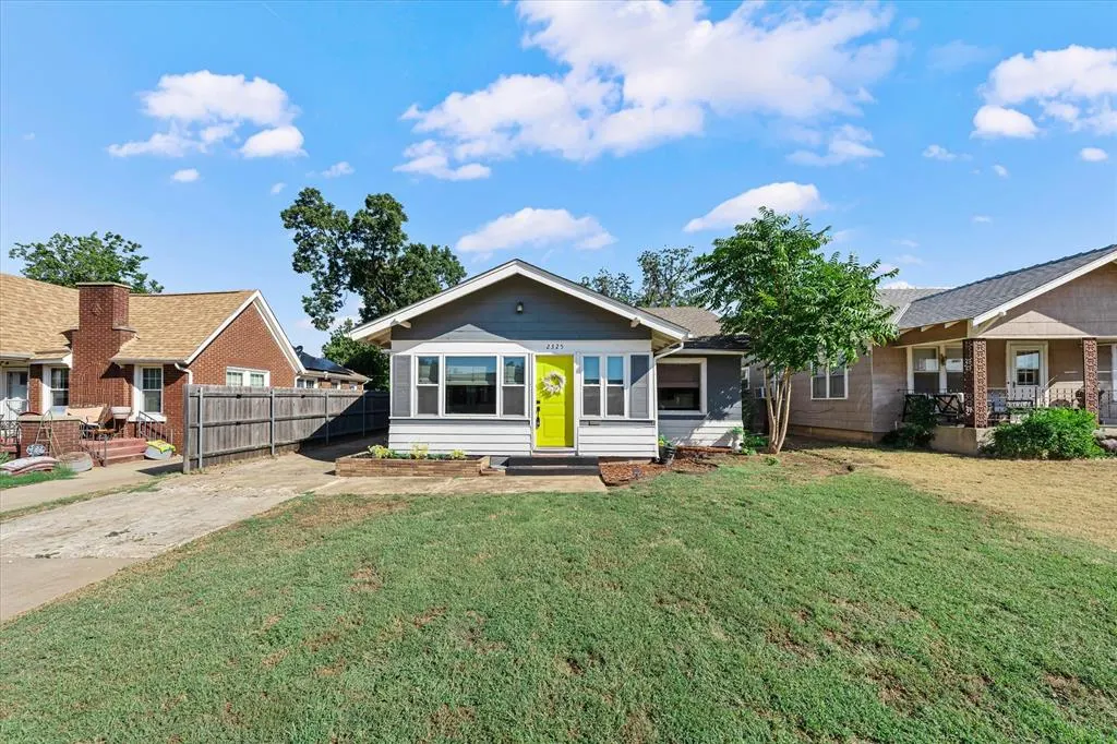 Photo 2 — 2325 NW 15th Street, Oklahoma City, OK 73107