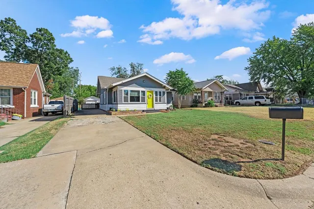 Photo 4 — 2325 NW 15th Street, Oklahoma City, OK 73107