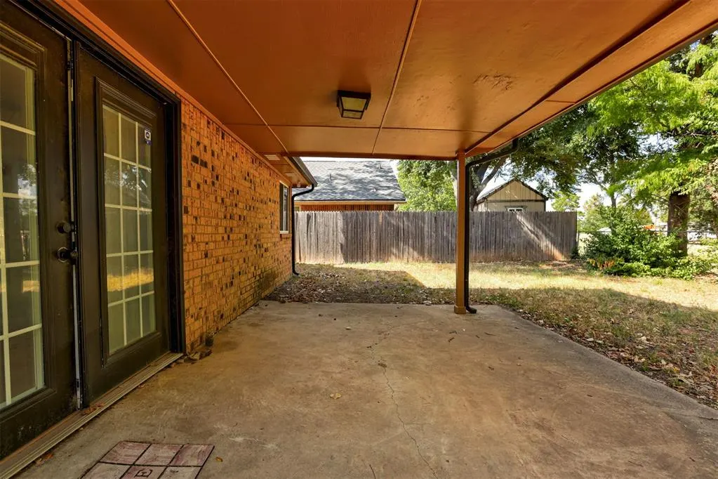 Photo 40 — 3300 N Meadowood Drive, Oklahoma City, OK 73110