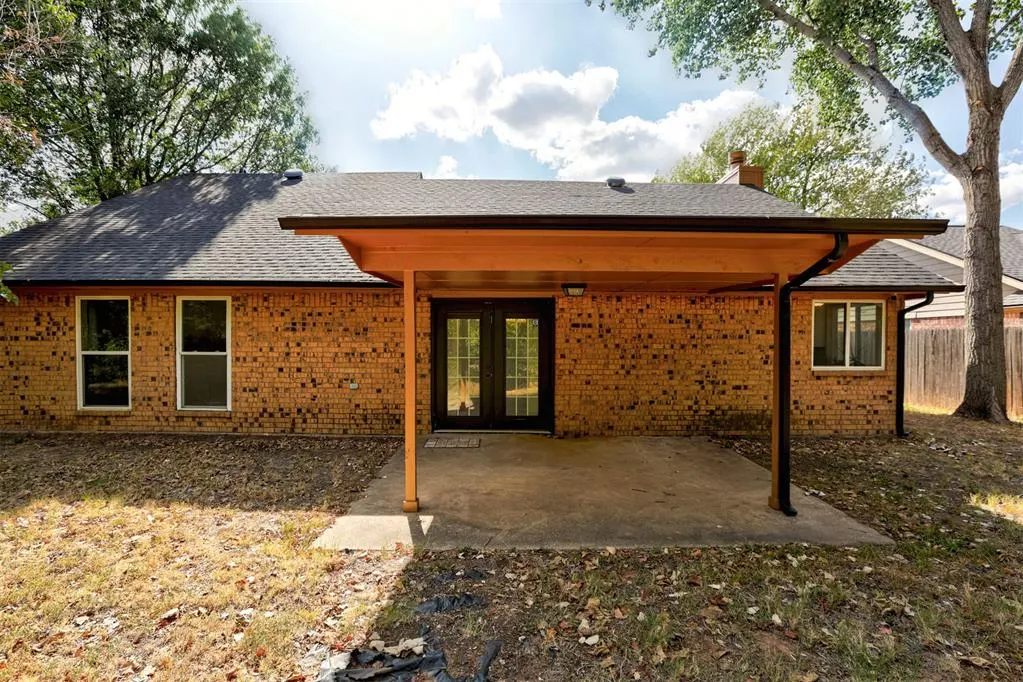 Photo 43 — 3300 N Meadowood Drive, Oklahoma City, OK 73110